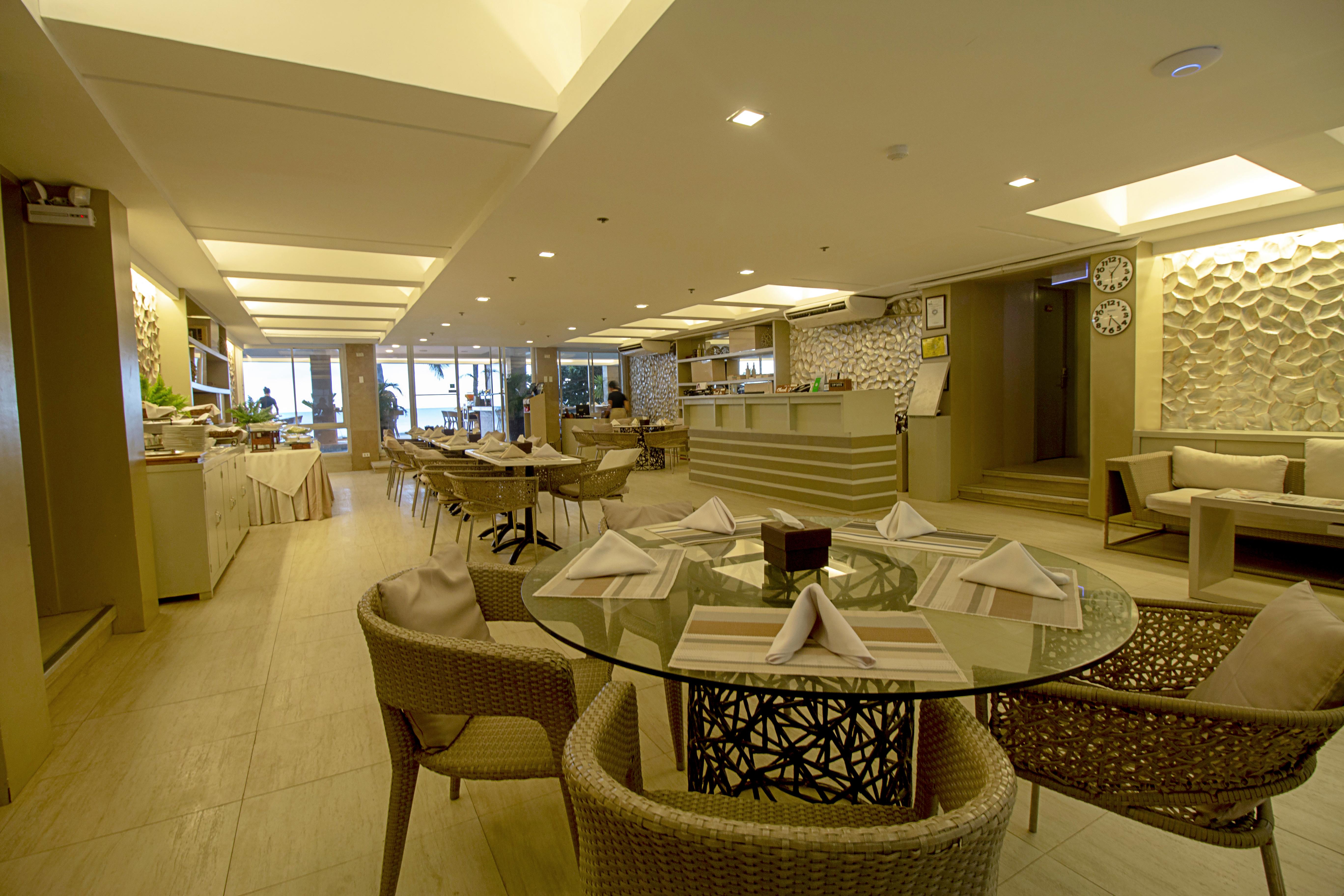 Estacio Uno Hotel Balabag  Buitenkant foto